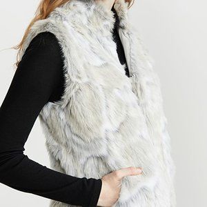 JACK BY BB DAKOTA IN A FURRY FAUX FUR VEST